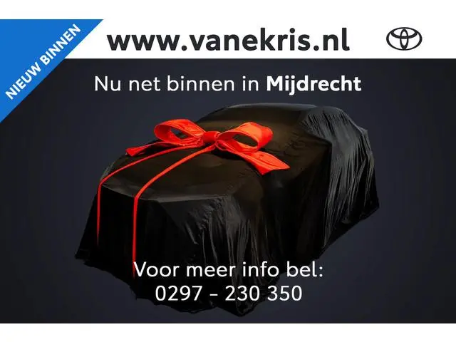 Toyota Yaris 1.5 Hybrid Design, All seasonbanden, Parkeersensoren, Cruise Control, Dealer onderhoude...