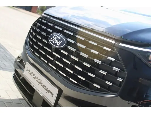 Ford Tourneo
