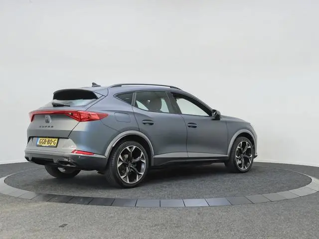 Cupra Formentor 1.4 e-Hybrid Adrenaline | Matte lak | Stekker | Stoelverwarming