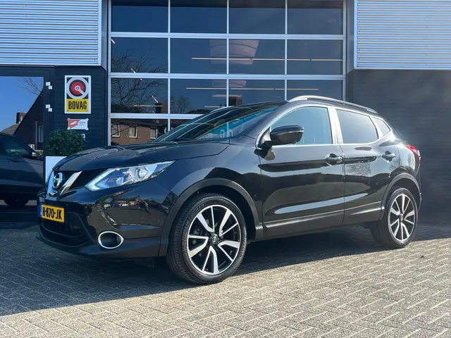Nissan Qashqai 1.2 Tekna Automaat, 360 Camera, Navi, Cruise, Lane Assist, PDC