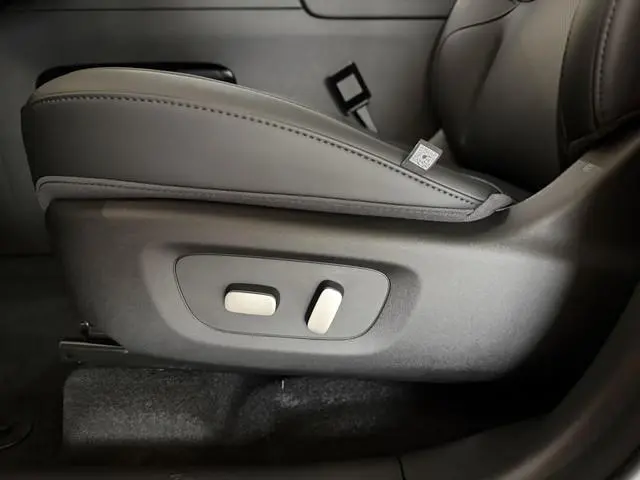 Leapmotor B03X