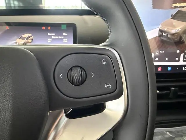 Leapmotor B03X
