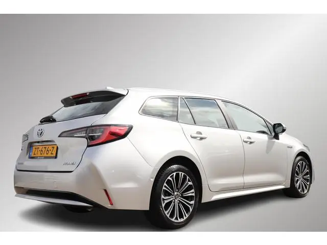 Toyota Corolla Touring Sports 1.8 Hybrid Style, HUD, LM Velgen, Climate control, Cruise control, Lan...