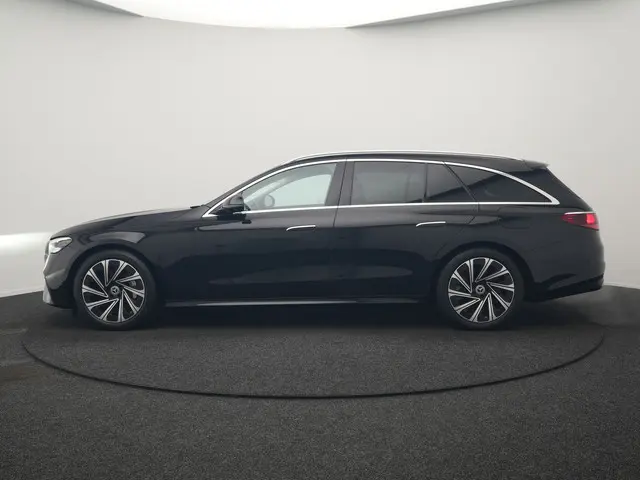 Mercedes-Benz E-klasse Estate 300 e Luxury Line PHEV 313pk SOH 97.3%  Dealer O.H | Trekhaak af Fabri...