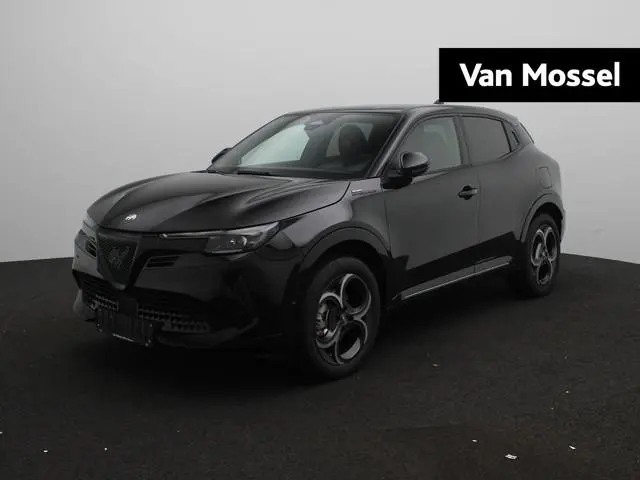 Alfa Romeo Junior 1.2 Turbo Hybrid Ibrida Sport Speciale | Alcantara | Technopack | Speciale Actie k...