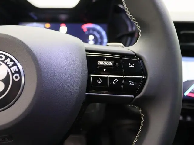 Alfa Romeo Junior