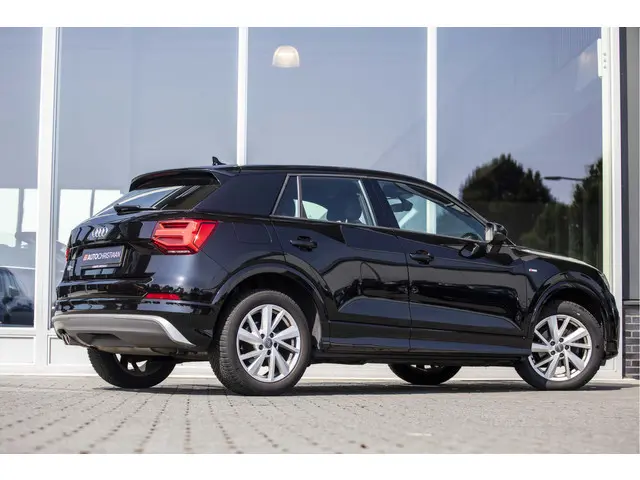 Audi Q2 35 TFSI S Edition | 2x S-line | NL Auto | Virtual