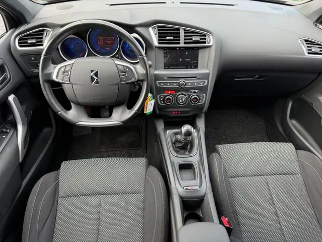 DS DS 4