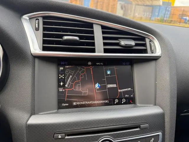 DS DS 4