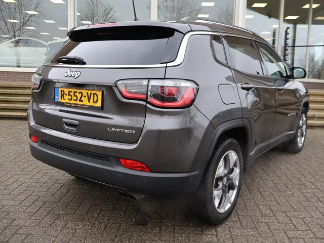 Jeep Compass 1.4 140 PK MULTIAIR OPENING EDITION + CAMERA | BEATS AUDIO | APPLE CARPLAY | STUURVERWA...