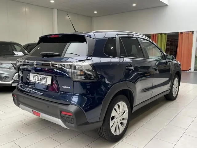 Suzuki S-Cross