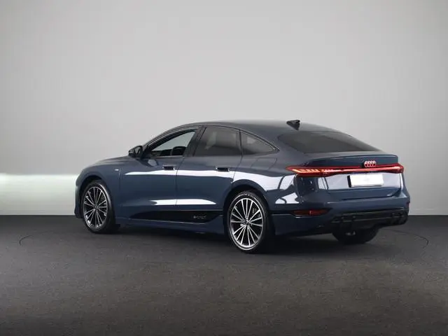 Audi A6 Sportback e-tron S edition e-tron 83 kWh 286 pk | Techniekpakket plus | Sportstoelen leder |...