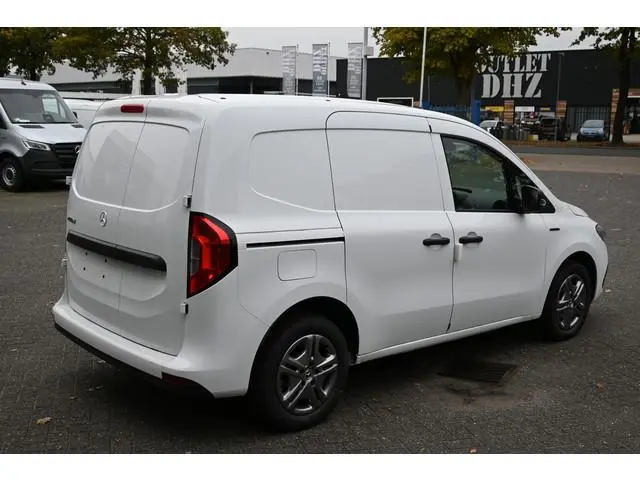 Mercedes-Benz eCitan 112 Pro L1 51 kWh Snellader AC 22kW/DC 75kW, All Season banden, Etc.