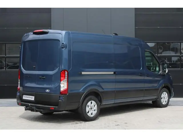 Ford Transit 350 2.0 TDCI L3H2 Limited 165pk - LUCHTVERING - ACC - Blind Spot - 360 camera - Navigat...