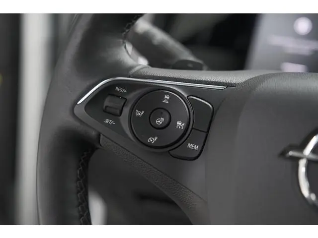 Opel Grandland 1.6 Turbo Plug-In Hybrid GS 225 | Adaptieve Cruise Control | Stuurverwarming | Naviga...