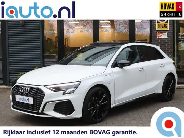 Audi A3 Sportback 40 TFSI e S-Line Edition Black Optic Pano/LED Plus/B&O/Keyless/Virtual Cockpit/App...