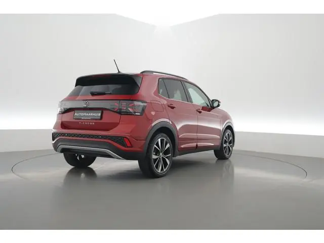 Volkswagen T-Cross 1.0 TSI R-Line DSG | IQ. Light | Apple CarPlay | Camera + PDC | Adapt. Cruise | 1...