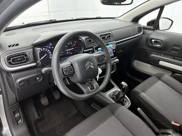 Citroën C3 1.2 5Drs / Airco-ecc. / Navigatie / Pdc.A / Carplay / Led / Apk 09-2027