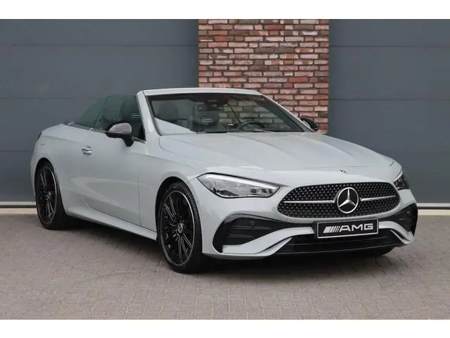 Mercedes-Benz CLE Cabriolet 200 AMG Line | Distronic | Airscarf | Memory | Burmester | Keyless Go |...