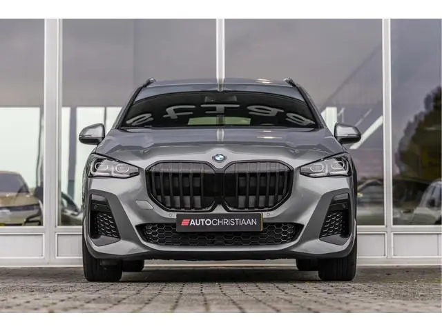 BMW 2-serie Active Tourer 218i M-Sport | Pano | Trekhaak