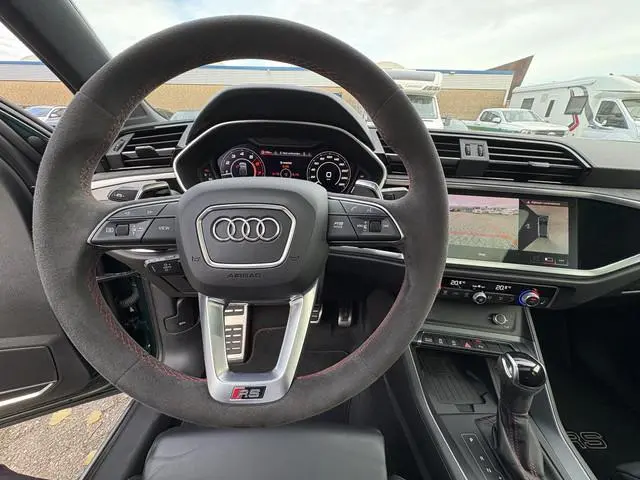 Audi RSQ3