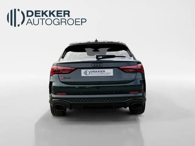 Audi RSQ3