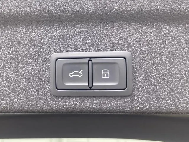 Audi RSQ3