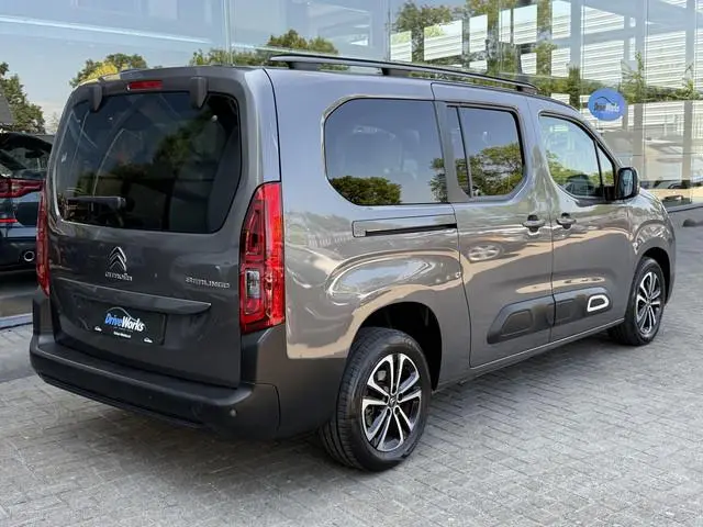 Citroën Berlingo XL 1.2 PureTech Shine 7p. | 7-zits | HUD | LED | NAVI |  Interesse, Proefrit? Bel o...