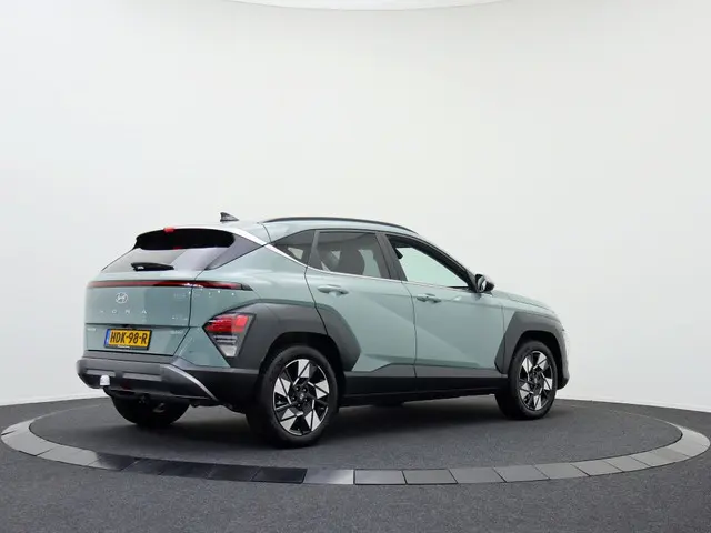 Hyundai Kona 1.6 GDI HEV Comfort Smart | Af. trekhaak | Elek. achterklep