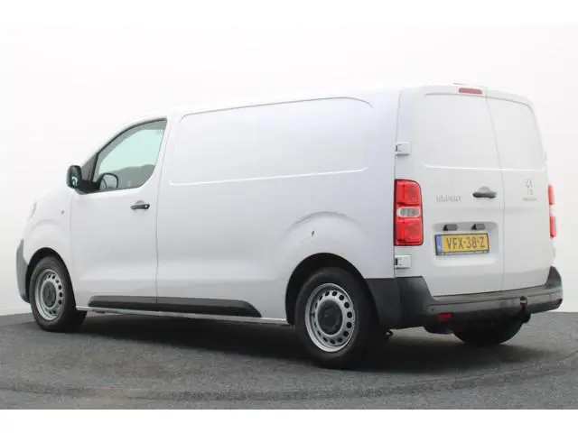 Peugeot Expert 1.5 BlueHDI 100 L2H1 Standard Premium 3-zits, Apple Carplay, Trekhaak, Cruise, PDC