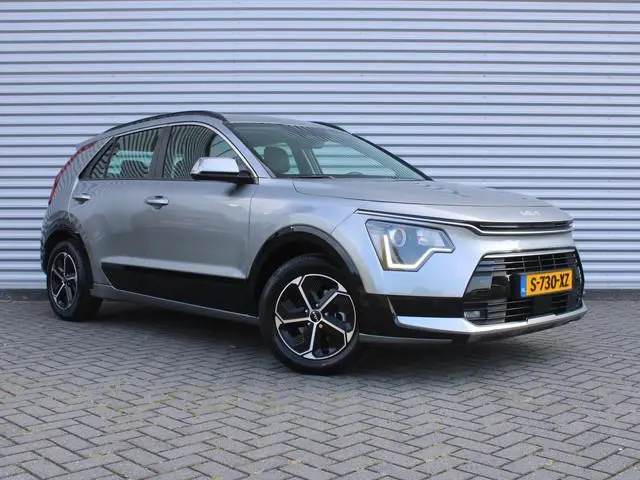 Kia Niro 1.6 GDi Hybrid DynamicLine | Camera | Cruise adapt. | Clima | 16" LM | Navi | Keyless |