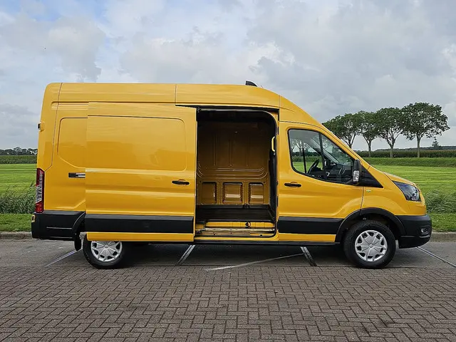Ford E-Transit