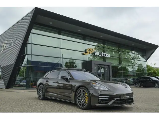 Porsche Panamera Sport Turismo 4.0 V8 Turbo S 700pk E-Hybrid Panoramadak Keramisch Luchtvering 4-wie...