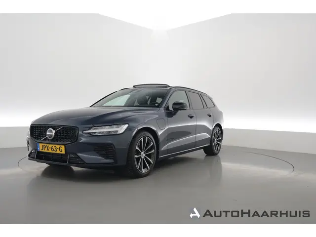 Volvo V60 2.0 T6 Plug-in hybrid AWD Plus Dark | S/K-dak | Harman/Kardon | Memory | Stoel-stuur-ruitv...