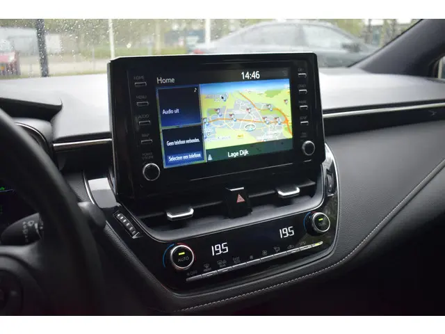 Toyota Corolla Touring Sports