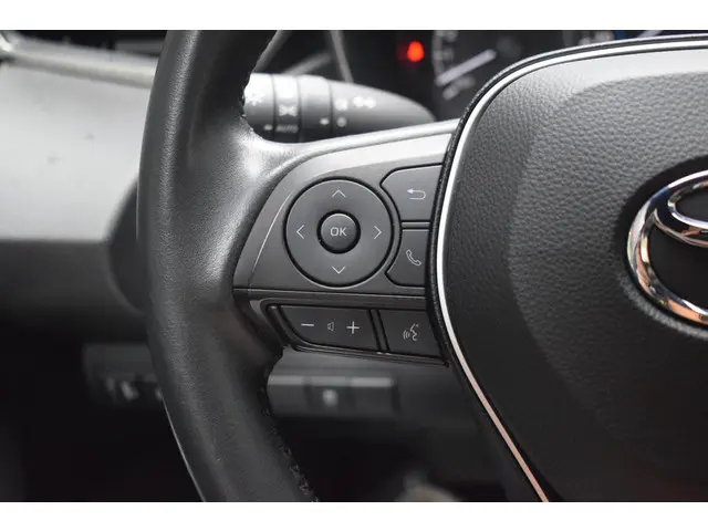 Toyota Corolla Touring Sports