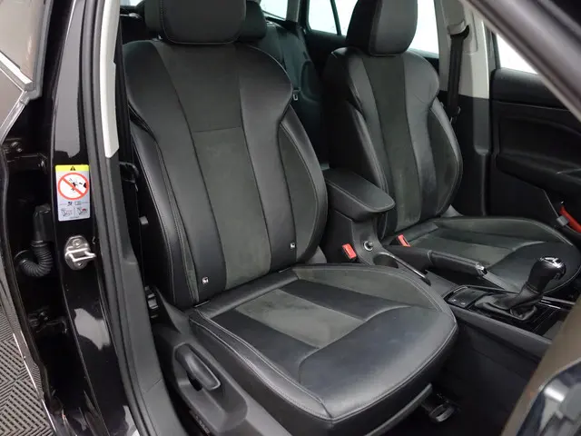 ŠKODA Scala 1.5 TSI Business Edition Aut- Carplay, Android Auto, Keyless, Premium Audio, Virtual Coc...