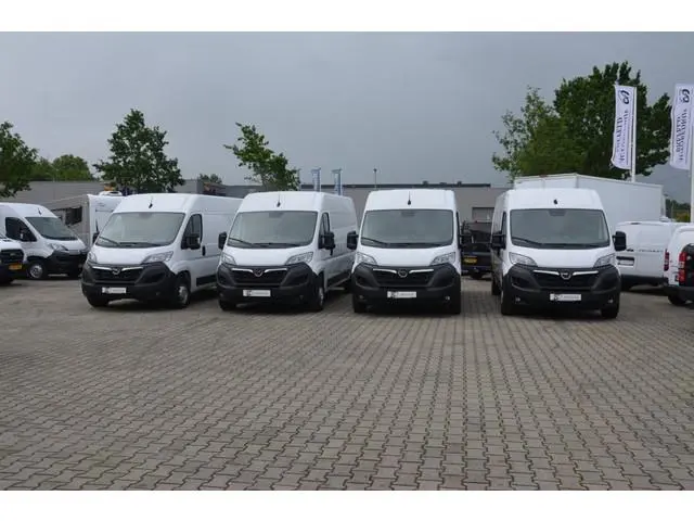 Opel Movano