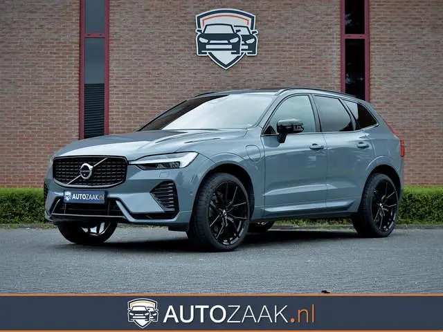Volvo XC60 2.0 T6 Plug-in hybrid AWD R-Design | SOH 98%