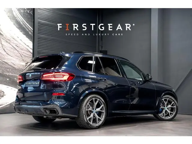 BMW X5 xDrive45e High Executive *M-Sport / Actieve-Besturing / Stoelventilatie + Massage / Panorama...