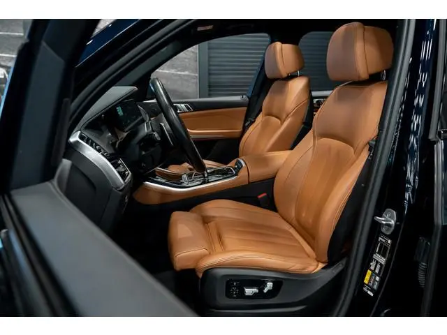 BMW X5 xDrive45e High Executive *M-Sport / Actieve-Besturing / Stoelventilatie + Massage / Panorama...