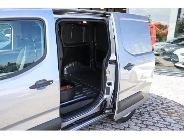 Toyota pro-ace