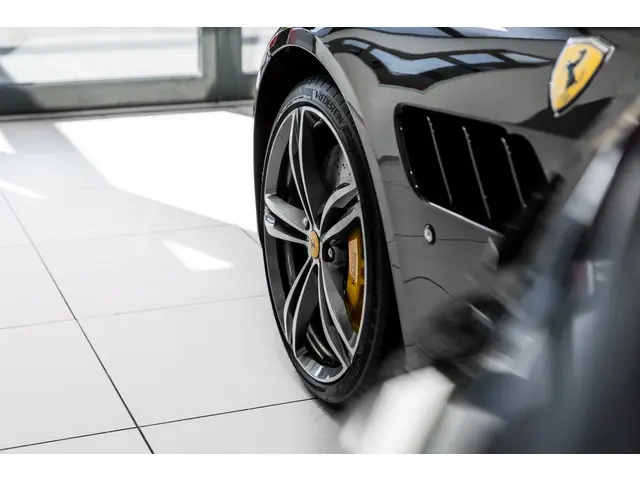 Ferrari GTC4Lusso