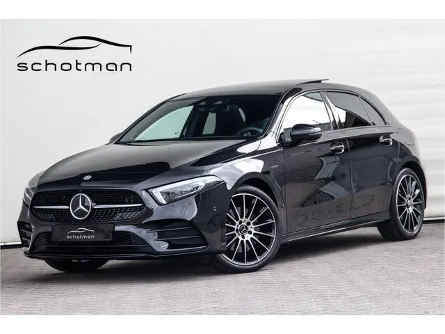 Mercedes-Benz A-klasse 250 e AMG Premium Plus, Pano, Burmester, Memory, Distronic, 2021