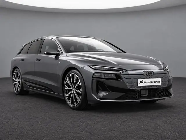 Audi A6 Avant e-tron edition 83 kWh 286pk · 98,1% · Panoramadak · Inklap. Trekhaak · 360 Camera · He...