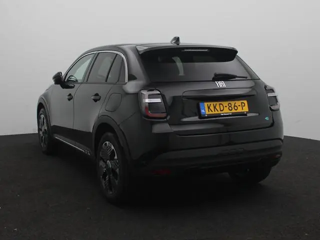 Fiat 600e La Prima 54 kWh | Tot 8 jaar garantie | Demo |