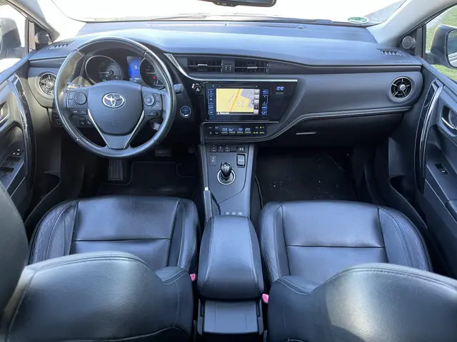 Toyota Auris Touring Sports 1.8 Hybrid Lease pro / Stoelverw. / Panorama / Camera /  Leder / Cruise...