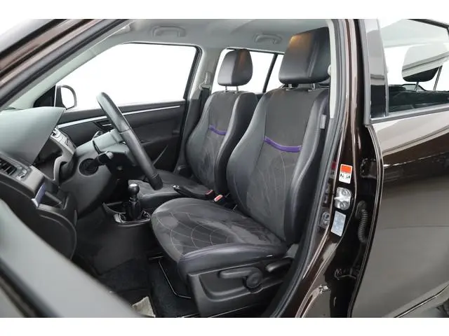 Suzuki Swift 1.2 S-Edition | Rijklaar! | Navi | Cruise Control | PDC A | Airco | Bluetooth | 16'' 