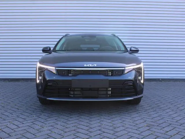 Kia K4