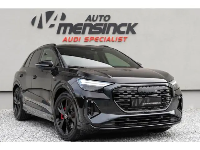 Audi Q4 e-tron 40 / 2x S-line/ Standkachel/ Adaptive Cruise Control/ Head-Up Display/ 150kW (204PK)